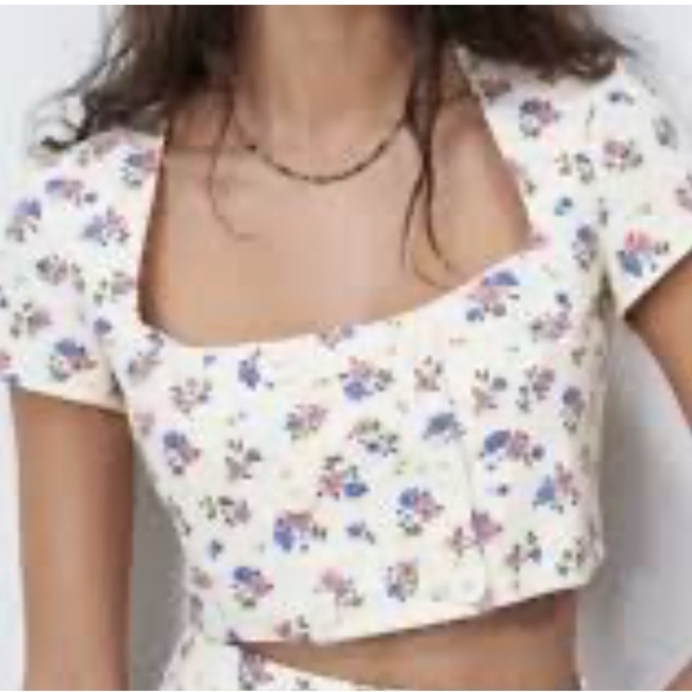 Zara Floral Cream Crop Top